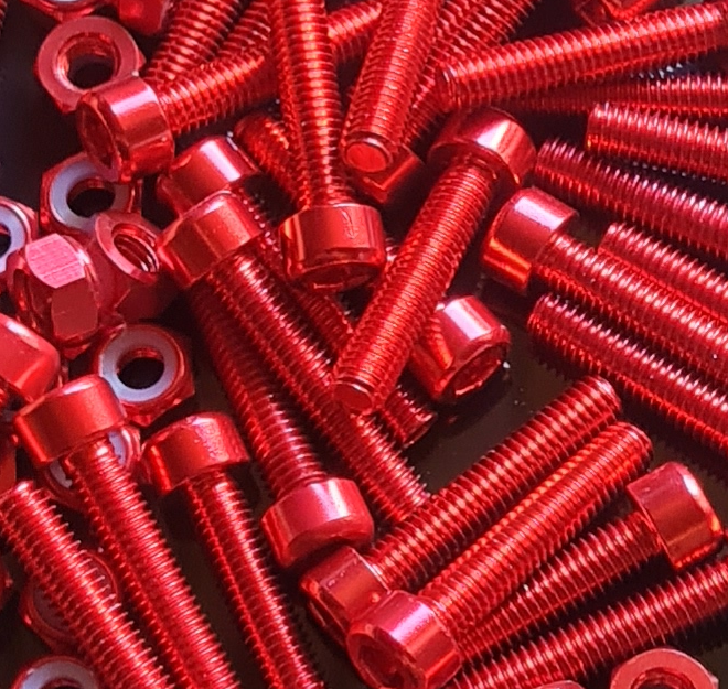 Felgen Schrauben M6x30; Aluminium, farbig eloxiert, aus hochfestem Aluminium, incl. Stopp-Mutter