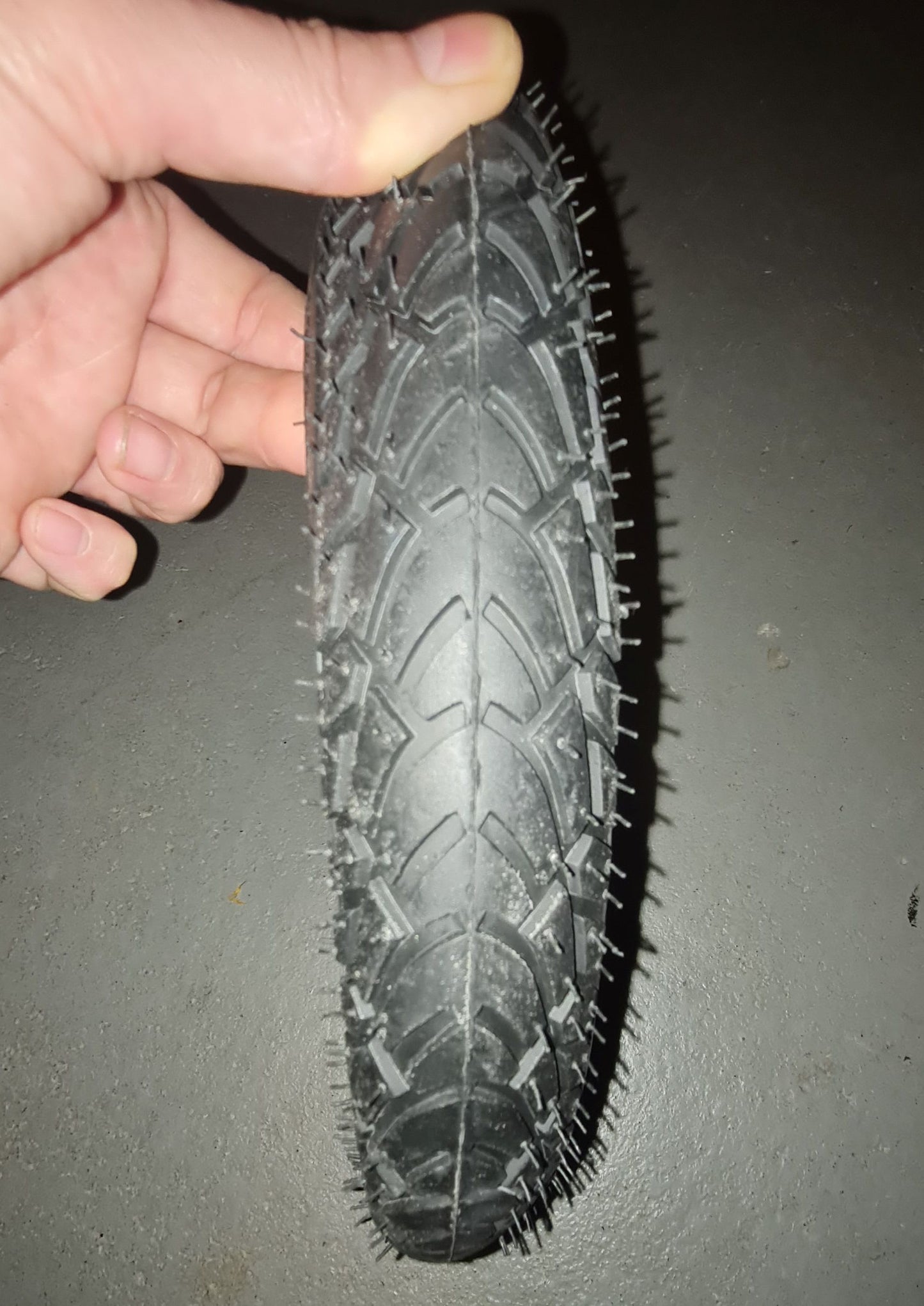 Reifen 12" für Seifenkistenfelgen (ETRTO 62-203 & 50-203 & 47-203mm)