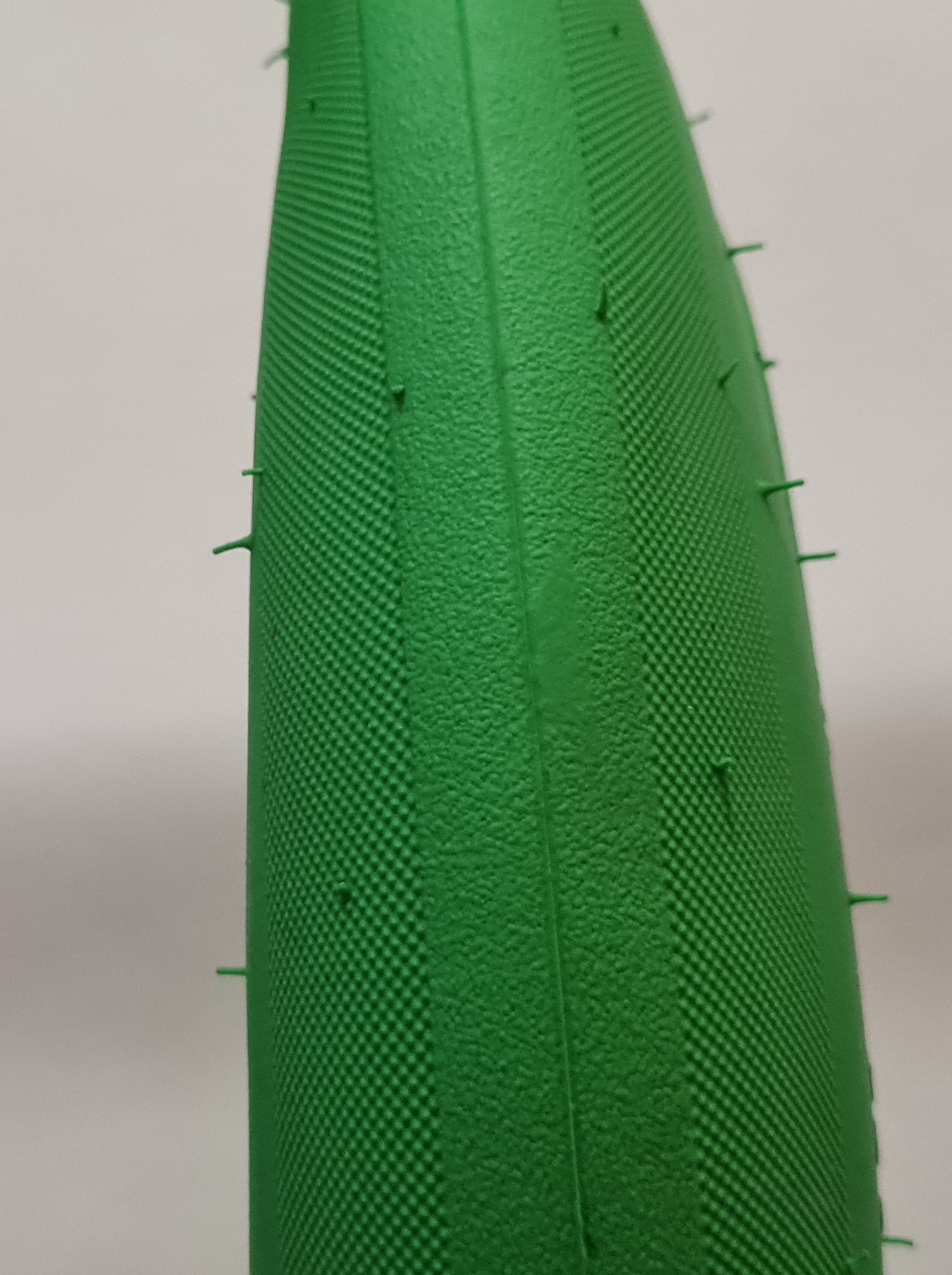 Reifen (Draht) 12" Slick Rot oder Grün, schnell, einzigartig, nur 240gr